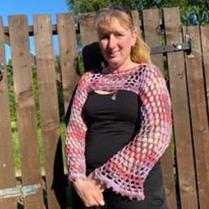 Highlander crochet sleeves, granny sleeves, shrug, bolero, boho, chic, festival, crochet top US, UK Terms, flos crafty crochet