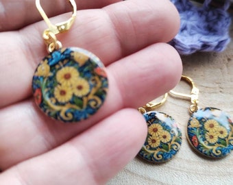 Blue sunflower mandala stitch marker, crochet, knitting, flos crafty crochet, knitting, zip pull, charm, progress keeper, notions