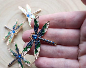 Stunning Green Blue and Copper dragonfly Costume Brooch - Ideal Gift idea Dragonfly Brooch Gift, Flo&#39;s Crafty Crochet shawl pin