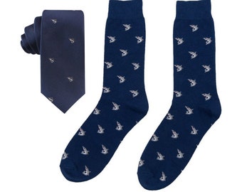 Shark Socks & Tie Combo Gift for Men | Shark Skinny Tie Mens Necktie Animal | Jaws Gift for Him|Wolf of Wall Street Animal Lover|Funky Socks