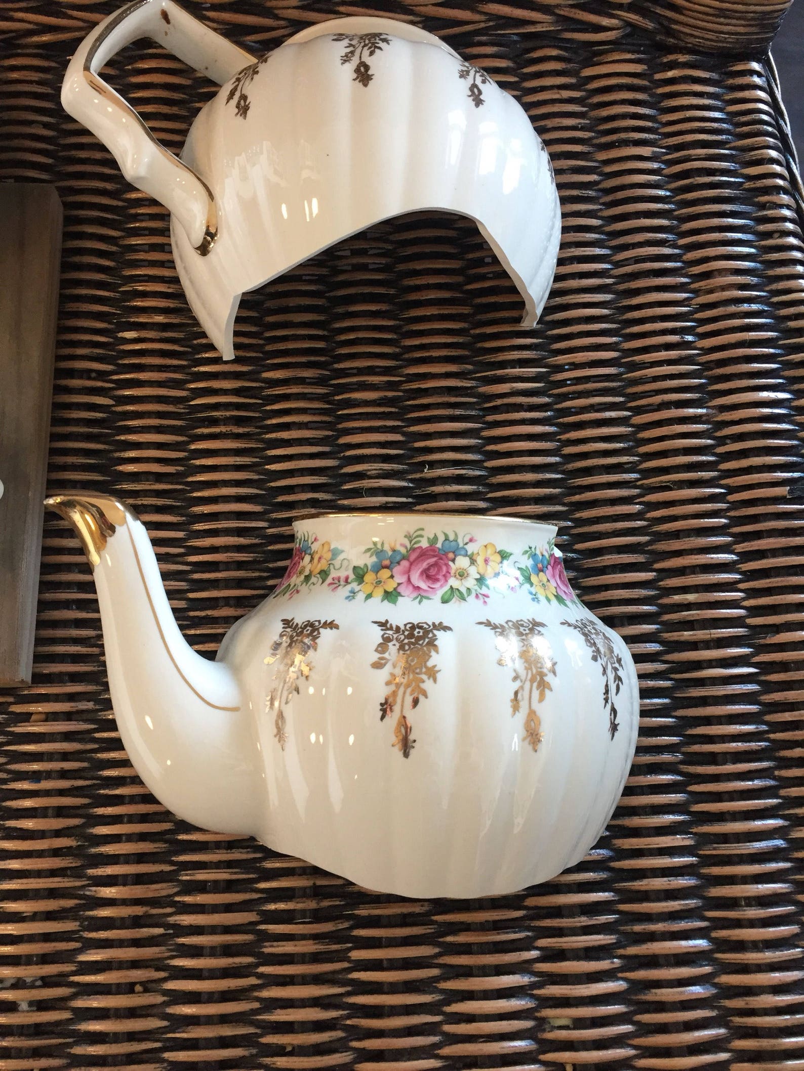 Broken Tea Pot Vintage Sadler Fine English Tea Pot in Three Etsy