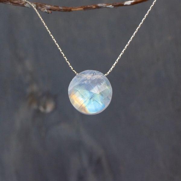 Ras de cou en pierre de lune en or rose, pendentif pleine lune, collier minimaliste en pierre de lune, pierre argentée pour la fertilité, gémeaux, empathe et cadeau d'anniversaire de juin