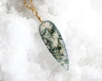 Large moss agate pendant rose gold, moss agate necklace silver, green moss agate leaf necklace for heart chakra, virgo necklace gift wife