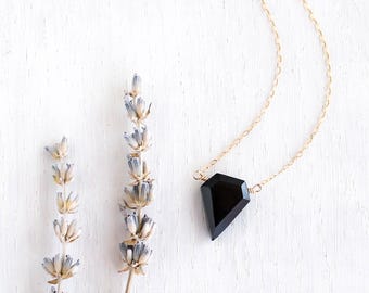 Black tourmaline necklace gold – edgy punk jewelry - shadow work – root chakra – gemstone jewelry – Samhain – empath protection – Gothmas