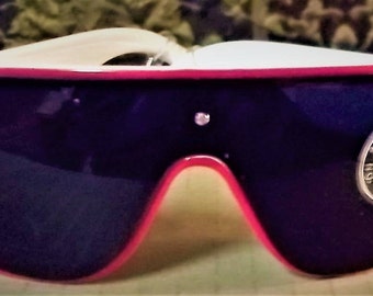 Vintage 80s Sports / Shield / Goggles Style Sunglasses, White Frame / Red Trim, Super Dark Lens, No Glare, Impact Resistant, New Old Stock,