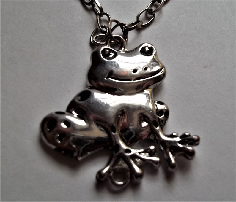 Vintage Frog Pendant Silver Tone on Long Silver Tone Rolo Chain Unisex