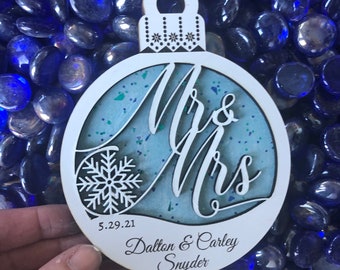 Mr. and Mrs. Wedding Ornament, Wedding Ornament Personalized, Wedding ornament for Couple