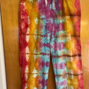 Blazin’ Donuts Tie Dye Women’s Khaki Pants 8 Regular Cotton/Nylon