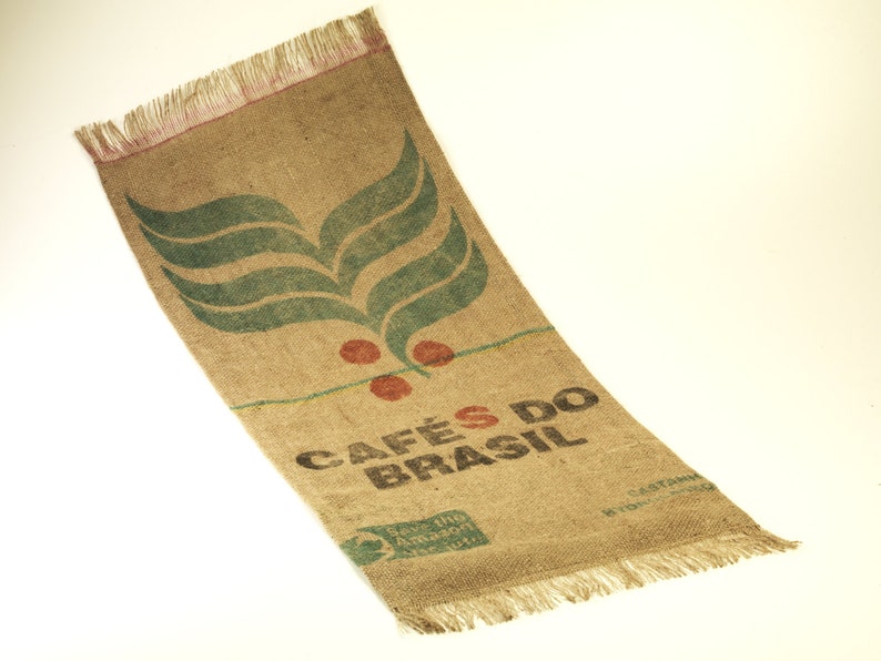 Hessian table runner reversible. Handcrafted using 100 Etsy