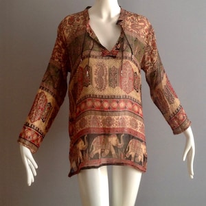 Vintage sheer cotton gauze bohemian blouse made in India hand blocked paisley elephant tunic top