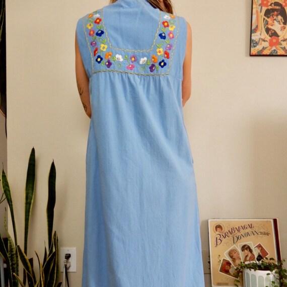 Made in Mexico 1970s sleeveless embroidered maxi … - image 5