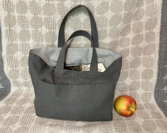 Small linen tote bag with two pockets, handmade linen bag with lining, linen lunch bag, summer handbag, linen library bag, linen custom bag.