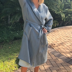 Linen bathrobe for women, natural linen robe, linen long sleeve robe, linen bathrobe, shawl neck robe, long linen robe, robe with pockets