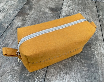 Linen boxy pouch/Zippered cosmetic bag/Boxy makeup pouch/Toiletries bag/Travel organizer pouch/Linen pouches set/Zipper bag/Linen Dopp kit