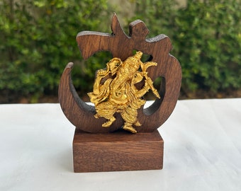 Ganesha Elephant God Sculpture on Wood Stand Amulet Souvenir Home Decor