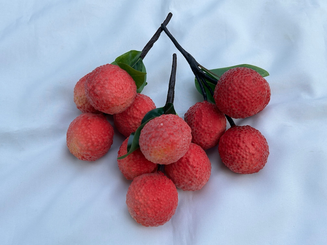 3 Bunches Artificial Lychee Fake Fruit for Display, Kitchen Decor, Home