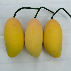 3 pcs Artificial Mangoes Faux Fake Fruit for Display zdjęcie 1