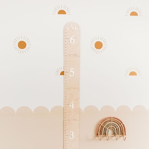 Gebogen groeimeter liniaal 3D | Speelkamerdecoratie | Houtgroeigrafiek | Cadeau 1e verjaardag | Borden kinderkamerdecoratie | Muurkunst voor kinderen | Nieuw babycadeau
