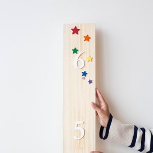 Custom Growth Chart Ruler 3D | Height Chart | Growth Ruler | Rainbow Stars | Rainbow Decor | Nursery Decor | Playroom Decor Sign