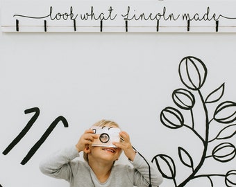 3D Look What We Made Zeichen + Name | 46 "Kinder Kunst Display | Spielzimmer Wand Kunst | Kleinkind Zimmer Dekor | Personalisierte Kinderzimmer Dekor Zeichen