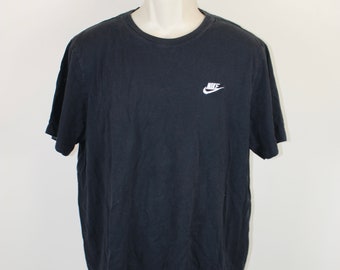 plain nike shirt