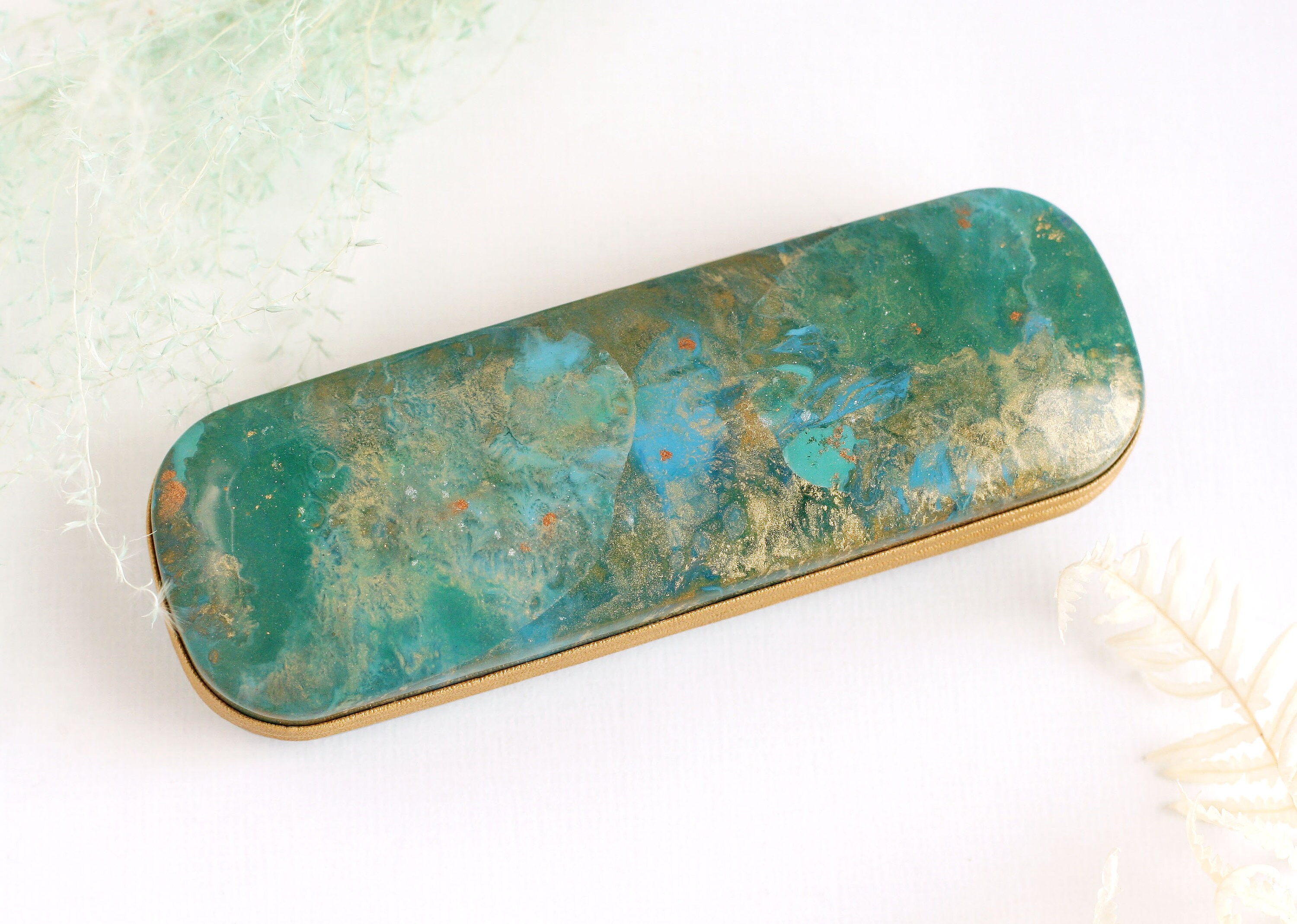 Small glasses case hard shell Compact eyeglass case women Etsy