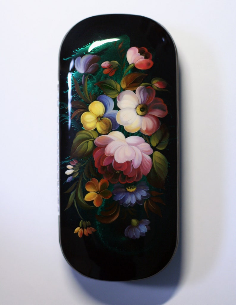 Download Hard shell glasses case for women eyeglass case flowers | Etsy