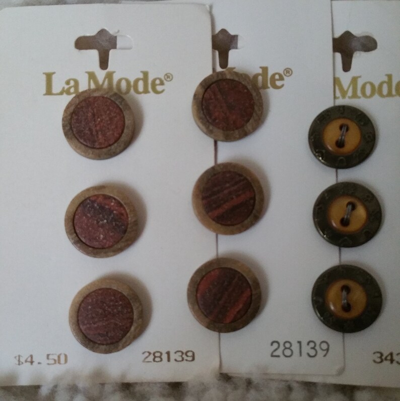 Choice of Color Group Buttons,LaMode,LeChic,Made in Italy,Japan,Holland,Nautical,Pearl,Whites,Shades of Brown,Purple,Pink,WashableUn