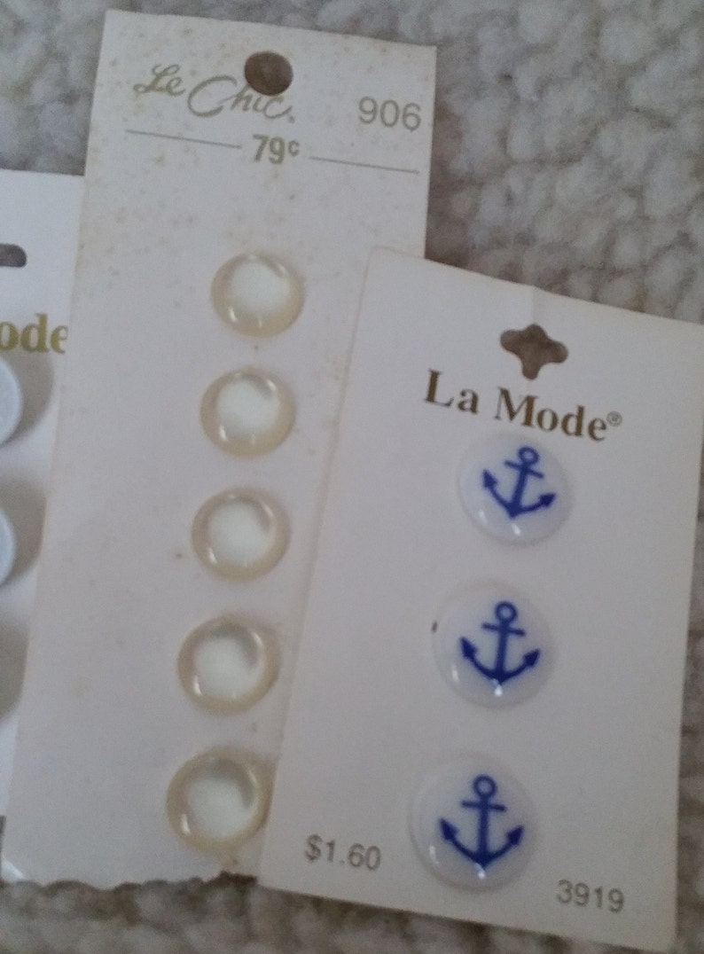 Choice of Color Group Buttons,LaMode,LeChic,Made in Italy,Japan,Holland,Nautical,Pearl,Whites,Shades of Brown,Purple,Pink,WashableUn