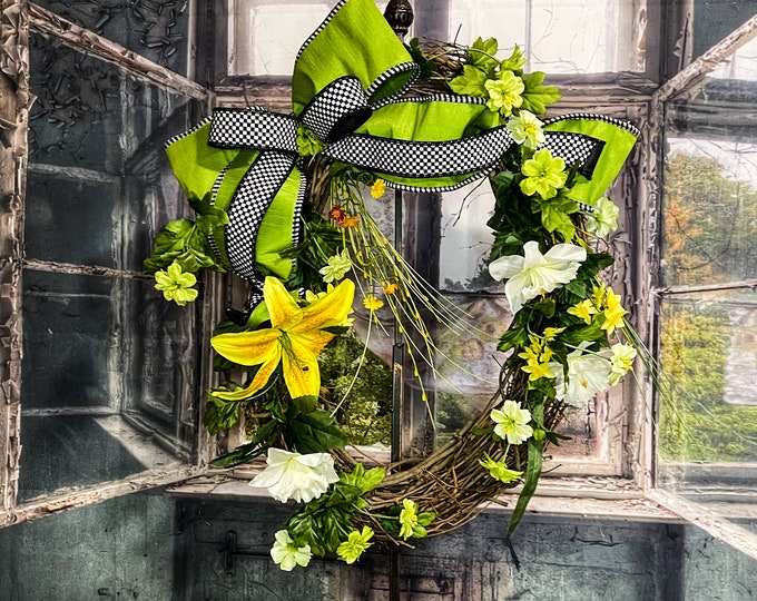 Featured listing image: Spring everyday wreath, spring grapevine, farmhouse door decor, farmhouse spring wreath,front door decor,
