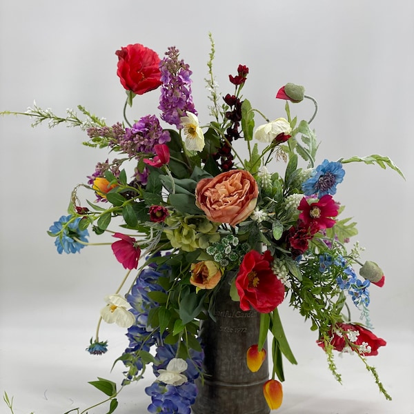 Beautiful artificial flower centerpiece arrangement, country style arrangement, artificial flowers, nearly natural