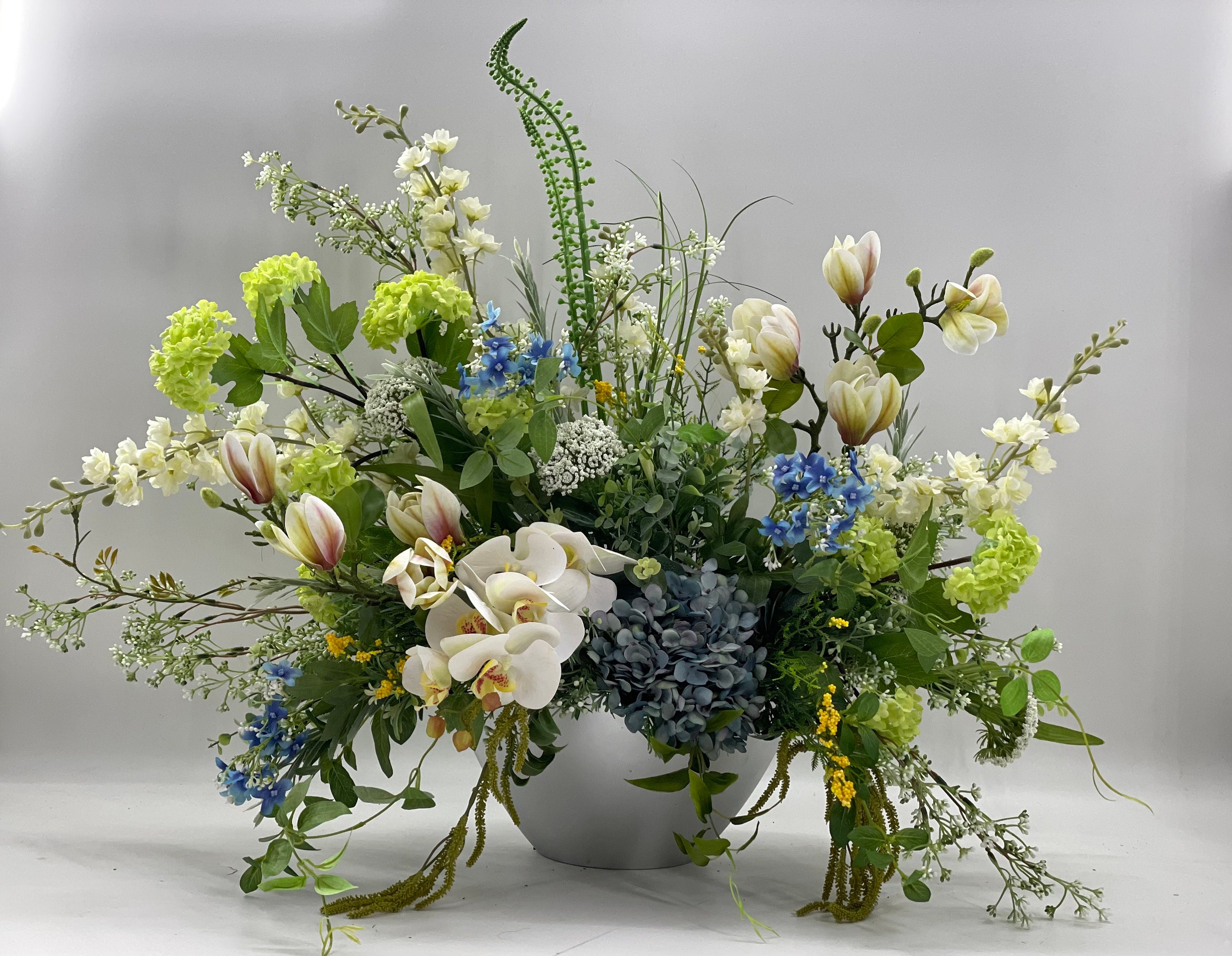 White Magnolia, Mixed Greens & Berry Everyday Winter Floral