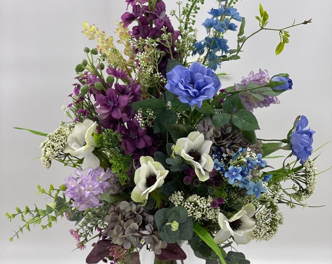 Wild flower bouquet, wild flower arrangement, spring arrangement, artificial flowers, nearly natural