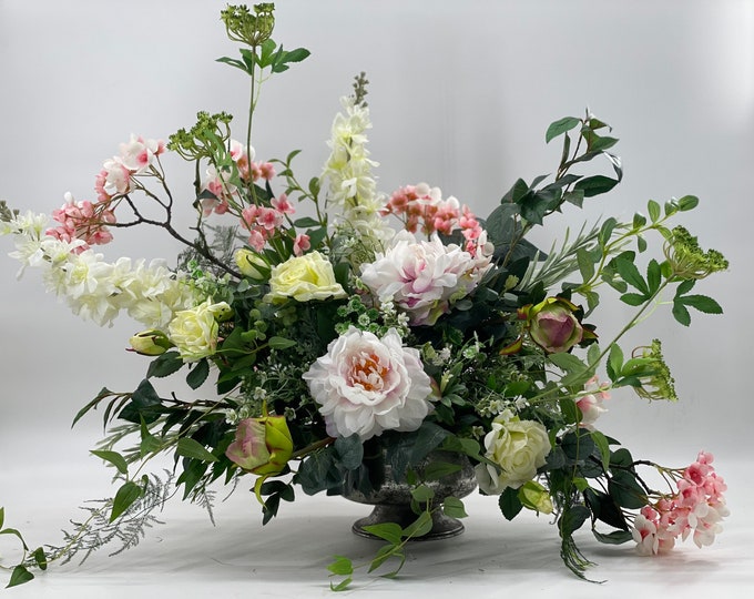 Artificial peonie centerpiece arrangement, spring arrangement, artificial flowers, nearly natural