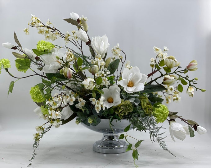 Luxurious magnolia centerpiece arrangement, spring arrangement, artificial flowers, nearly natural