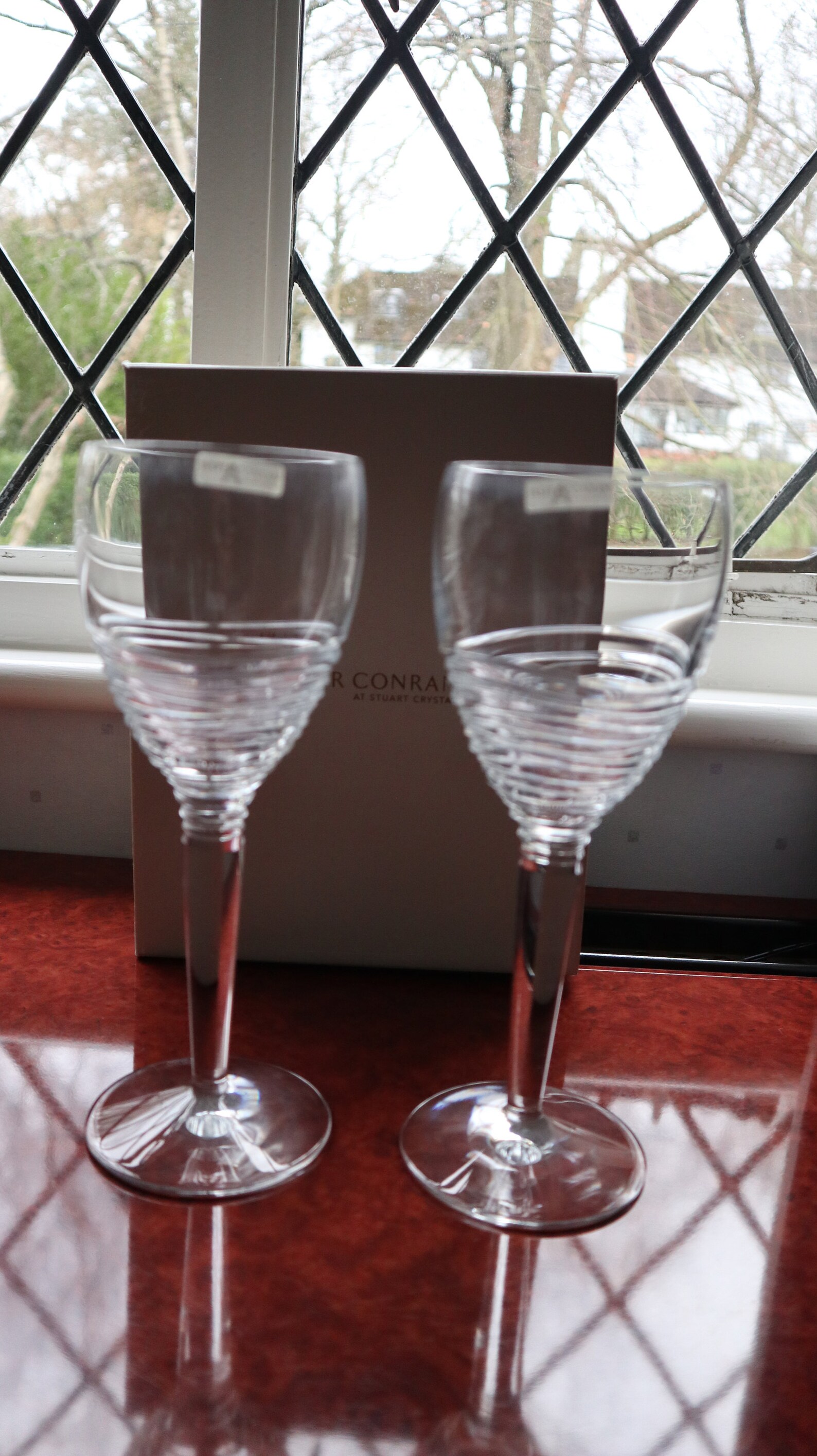 2 Jasper Conran Strata Tall Wine Glasses by Stuart Etsy