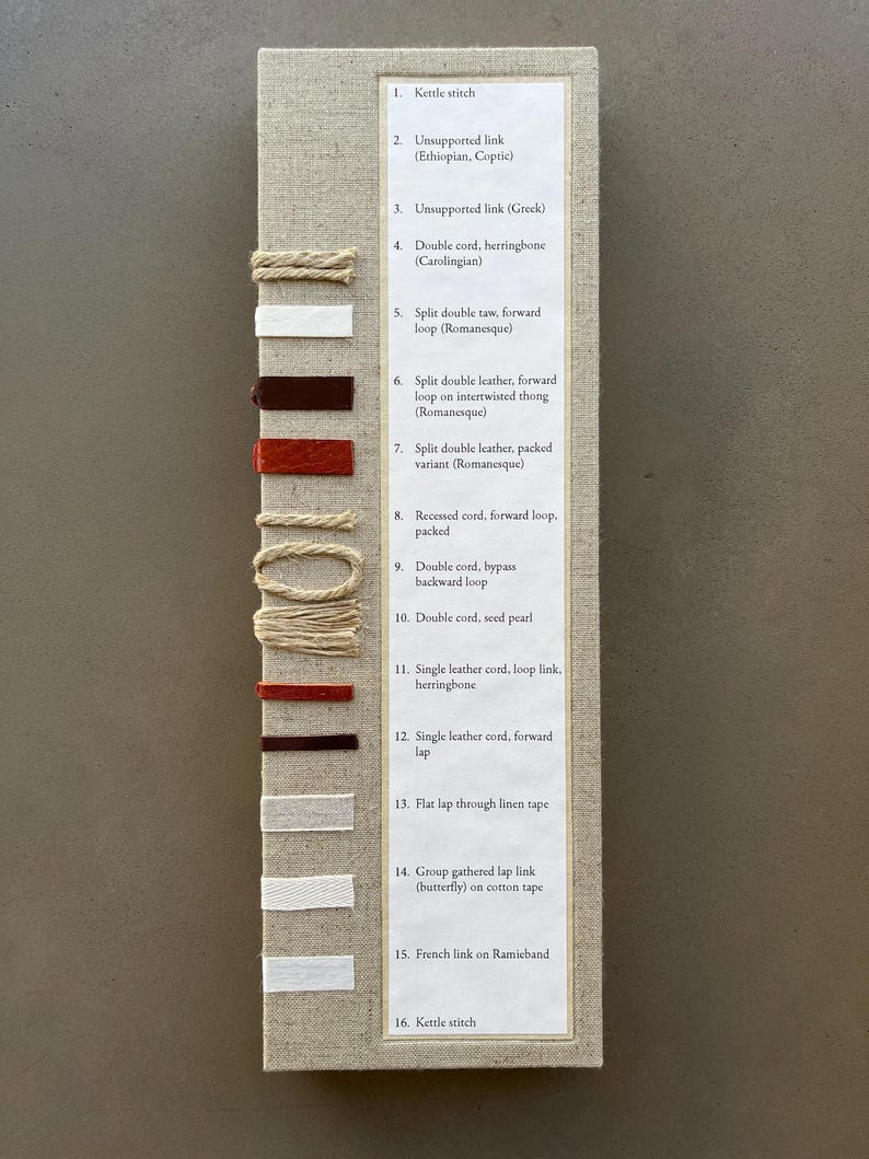 Bookbinding Sewing Sampler: 16 Historical Binding Styles, Handmade Book in Linen Clamshell Box afbeelding 9