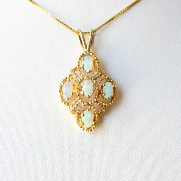 Vintage Opal Necklace, 14K Gold Opal Pendant, Vintage Pendant