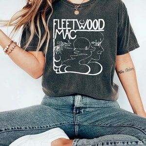 Comfort Colors® Fleetwood Mac Shirt, Fleetwood Mac T-Shirt, Sisters Of The Moon Shirt, Vintage Fleetwood Mac T-Shirt, Vintage Music Rock