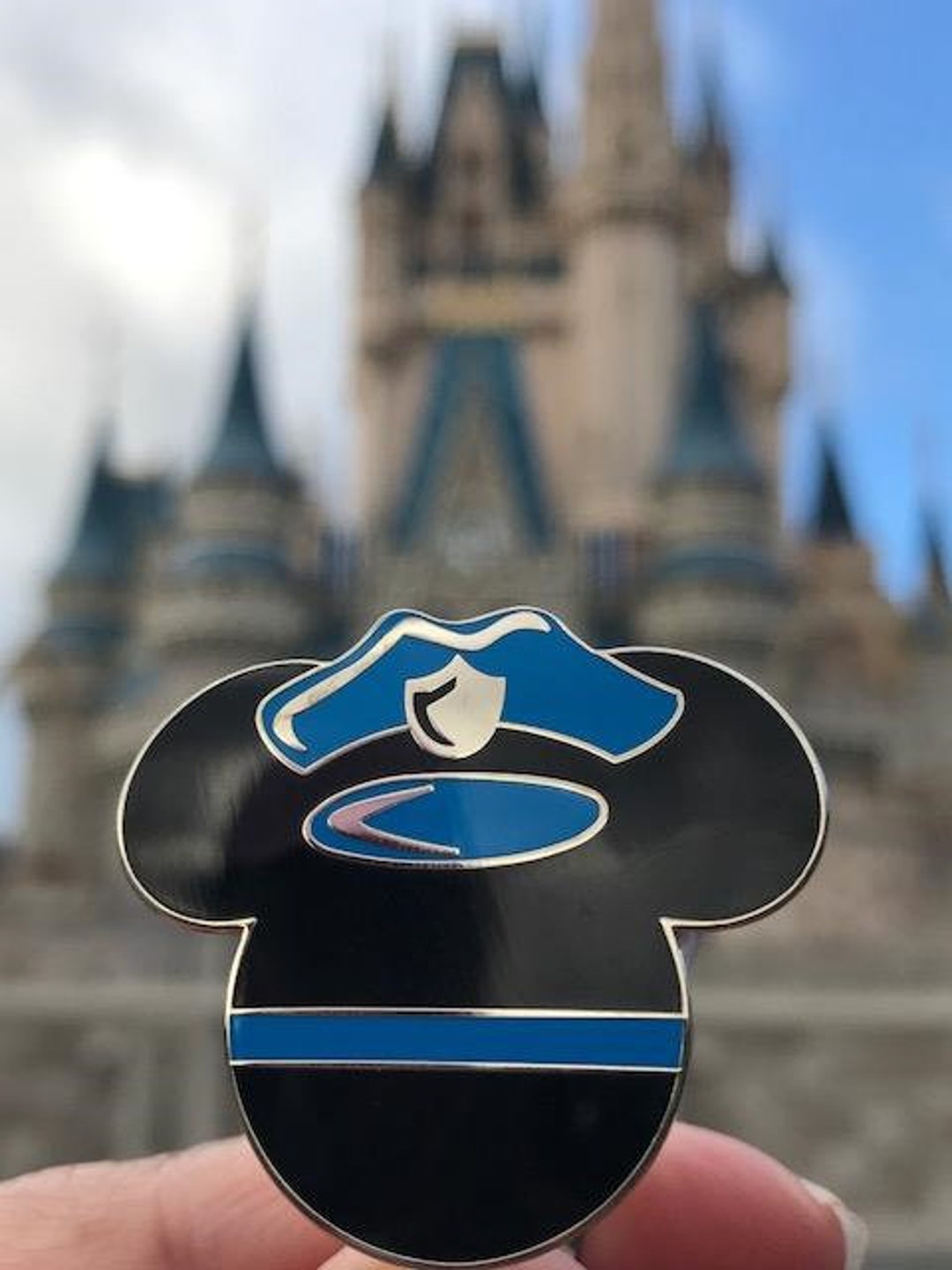 Thin Blue Line Mickey Hat Pin - Etsy
