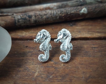 Sterling silver seahorse post earrings, stud earrings, sea horse. Great for Beach weddings. 156