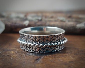 Size 9.5 (will fit like size 9) - Knit pattern spinner ring, sterling silver, spinning ring, meditation ring. Fidget ring. 159