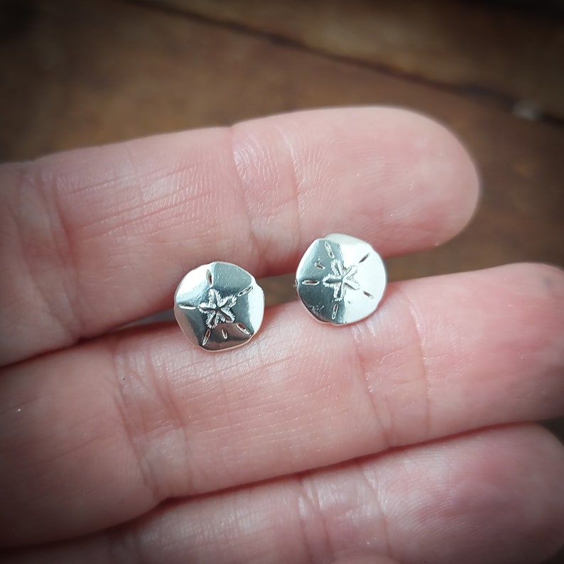 Sterling silver sand dollar post earrings, stud earrings, sleepers. Beach wedding, I dream of the sea collection. Minimalist jewelry. 157 image 2