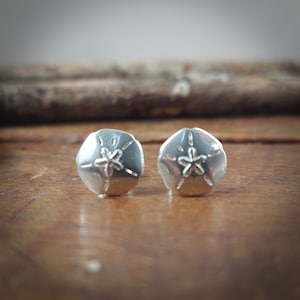 Sterling silver sand dollar post earrings, stud earrings, sleepers. Beach wedding, I dream of the sea collection. Minimalist jewelry. 157 image 1