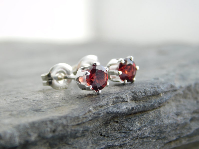 second earrings Natural red garnet earrings 142 4mm sterling silver 0.925 January birthstone earrings