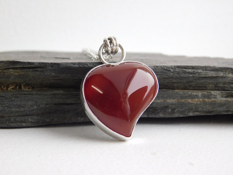 104 Carnelian Heart pendant necklace Valentine/'s day necklace 0.925 sterling silver