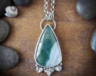 Moss agate necklace with leaves. Recycled fine silver and sterling silver. Handmade in Canada. 147