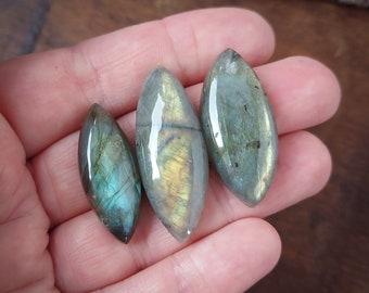 Labradorite marquise cabochon. Lot of 3. Blue, gold and green. Color changing stone. Magical stone. 152