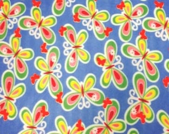 Tela polar con estampado de mariposas azules - 152 cm de ancho - 100 % poliéster - Se vende cortada a medida - Para mantas de polar sin costuras y mantas anudadas