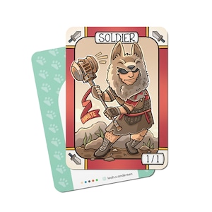 Puede incluir: Un personaje de juego de cartas de dibujos animados con cabeza de lobo y gafas de sol blandiendo un martillo. La carta es roja con la palabra "SOLDIER" en la parte superior y "HASTE" en la parte inferior. La carta tiene una potencia y resistencia de 1/1.